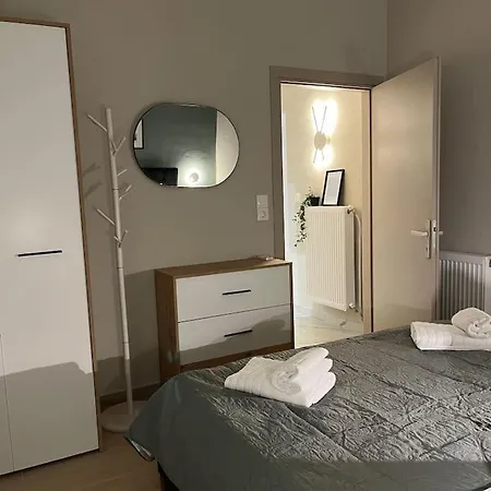 شقة K&m 40 Ekklision B' *