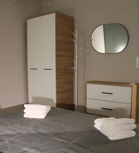 K&m 40 Ekklision B' *